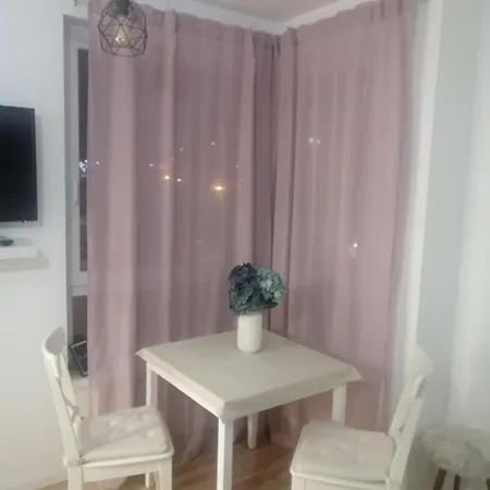 Apartamento Viktoria Tuzla