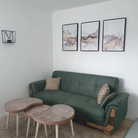 Viktoria Apartment